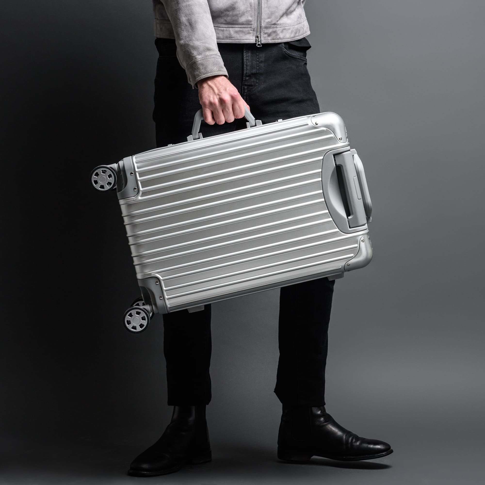 ALUMINIUM SUITCASE